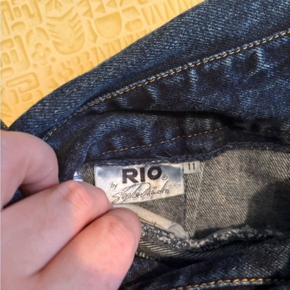 Stylish High Rise Blue Jeans - Picture 6 of 10